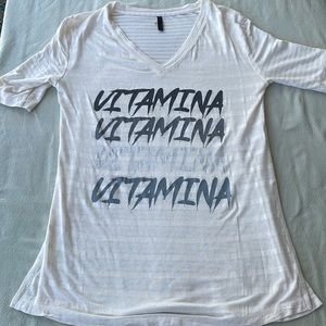 Vitamina T-shirt new never worn size S great 👍🏻 opportunity!!